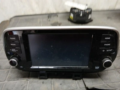 2021 Hyundai Tucson Radio Receiver Equipment 3108033 - Image 1 of 4