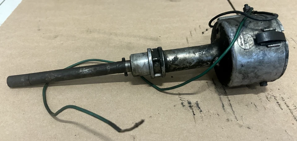 Distribuidor vintage OEM FIAT 850 Spider Marelli S140B Foto 1 de 4