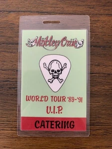 MOTLEY CRUE WORLD TOUR 89-91 Catering Laminated Backstage Pass - Picture 1 of 2