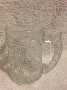 Vintage 1995 Batman Forever McDonalds Glass Mugs - Picture 1 of 6
