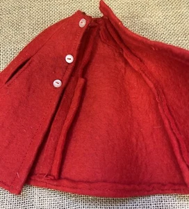 Adorable Vintage Bild Lilli Clone Red Felt Cape 1960’s - Picture 1 of 3