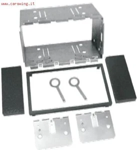 TOYOTA AURIS KIT ADATTATORE DOPPIO DIN-ISO - Picture 1 of 1