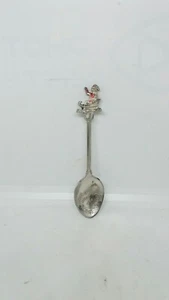Vintage Christmas 1989 Souvenir 3D Tea Spoon Santa Waving from His Sleigh EPNS - Picture 1 of 2