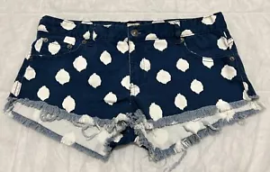 RIPCURL DENIM Ladies Polka Dot Raw Hem Denim Shorts Hot Pants ~ Size 14 - Picture 1 of 7