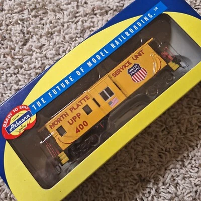 Athearn Union Pacific Bay Window Caboose HO RTR Metal Wheels  North Platte Rare - Image 1 of 2