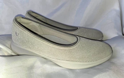 VIVAIA Izabel Walker Pro Hybrid Ballet Flats Size 8 Metallic Shimmer Look - Image 1 of 4