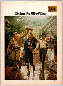 1974 LEE JEANS FASHION AD Vintage 8"X11" Magazine Ad 1970's HTN38 - Picture 1 of 1