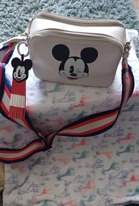 CATH KIDSTON DISNEY Mickey Mouse LEATHER CAMERA BAG / CROSSBODY BAG. FABULOUS - Picture 1 of 8