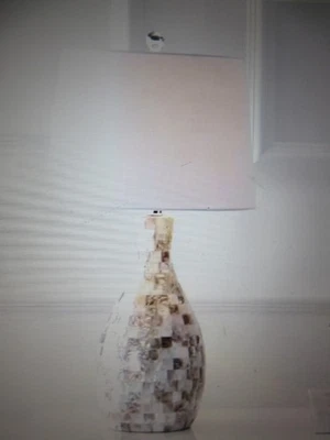 Jonathan Y Verna 26.5 in. Ivory/Beige Seashell Table Lamp - Image 1 of 4