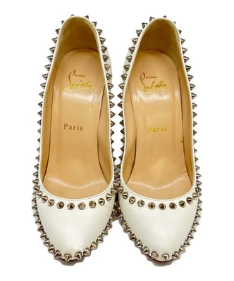 Christian Louboutin Bombas Tacón Cuero Tachonado Blanco EU 36.5 120879K... - Imagen 1 de 4