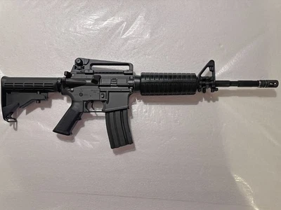 Tokyo Marui M4A1 AEG ¡En excelente estado! Modelo vintage mediados de 2000 Foto 1 de 4