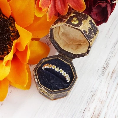 Vintage 9ct white gold Yellow Diamond half eternity ring, UK size M 1/2 — 第 1/4 张图片