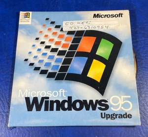 Windows 95 Upgrade on CD - Picture 1 of 2