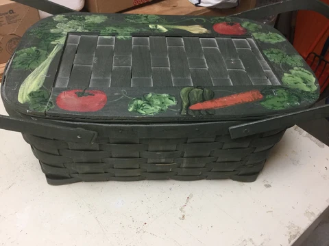 Vintage woven wood farm prairie picnic basket hinged lid W/handles Painted 19x11 Cover
