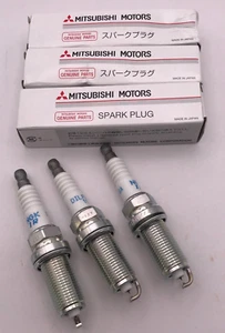 3x Zündkerzen passend für Original Mitsubishi Colt Mirage Space Star NGK DILFR6A11 - Bild 1 von 8