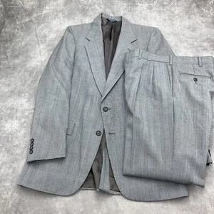 Kuppenheimer Suit Men 40/33W x 30L Gray White Herringbone Stripe Wool Union VTG - Picture 1 of 24