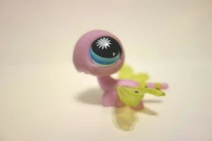 Littlest Pet Shop Purple Yellow Dragonfly #865 Blue Starburst Eye LPS - Imagen 1 de 6