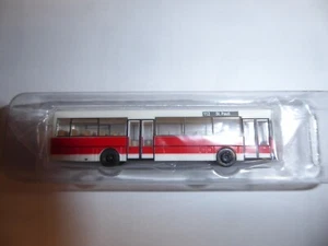 Autobús urbano Minitrix / Trix N 65403 de HHA (St.Pauli) tipo MB O 405, NUEVO - Imagen 1 de 1