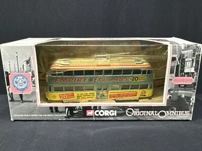 CORGI ORIGINAL OMNIBUS 1:76 BLACKPOOL BALLOON TRAM EMPIRE POOLS 43507 DIECAST - Image 1 of 4