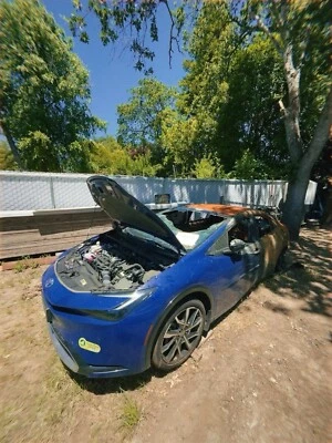 2023 2024 TOYOTA PRIUS Prime OEM 2.0L GASOLINE ENGINE MOTOR ASSEMBLY 9K MILES - Image 1 of 4