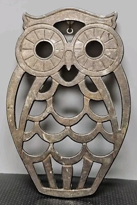 "Remache/colgante de pared vintage retro de búho de metal con placa de plata Leonard de 10""" Foto 1 de 4