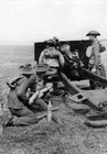 WW2  Photo Australian Troops Artillery Australia WWII World War Two 25 Pounder