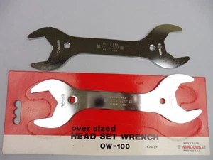 Minoura OW - 100 H/Set Wrench set ( 36 / 40 mm ) - bicycle tool - Picture 1 of 5