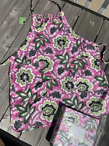 NEW Vera Bradley Priscilla Pink / Green Floral Apron & photo or recipe album - Picture 1 of 7