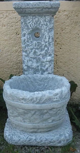 Wandbrunnen "Korb"  Brunnen Gartenbrunnen Steinbrunnen massiv neu 75 cm hoch neu - Bild 1 von 4