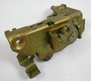 Cerradura de puerta delantera derecha original VW Transporter T2 Bus Bulli NUEVO 211837016G - Imagen 1 de 3