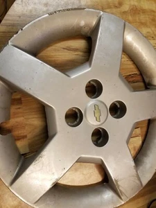 Chevrolet 15" Hubcap 4 Lug Center 9595091 Cobalt 05-08 - Bild 1 von 3