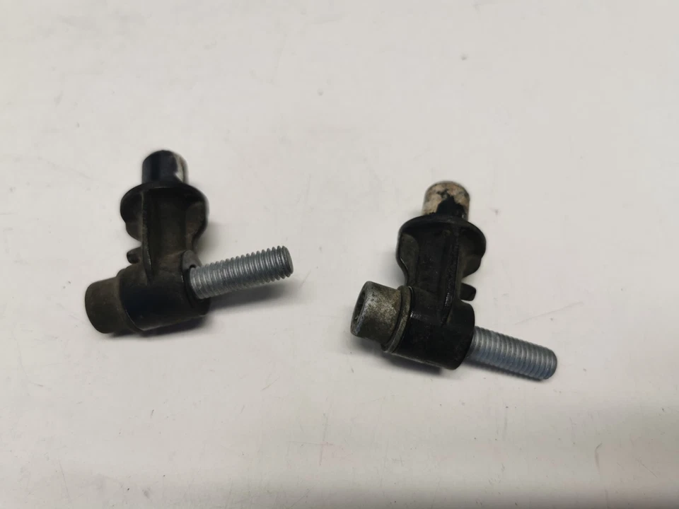 Soportes de montaje del tanque de aceite BMW K1200S 2004-2008 Foto 1 de 2