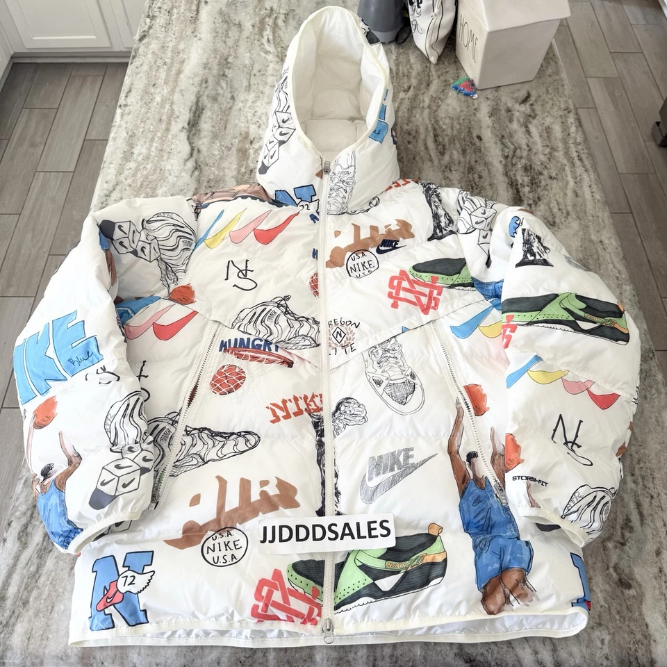 Nike Bold School Windrunner Jacket STORM-FIT Size M FZ2288-133 .