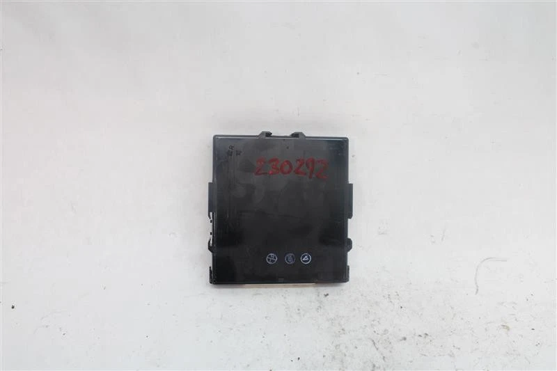 MÓDULO DE CONTROL DE CARROCERÍA ORDENADOR TOYOTA SIENNA 2015 15 2016 16 8968108050 1301340 Foto 1 de 4