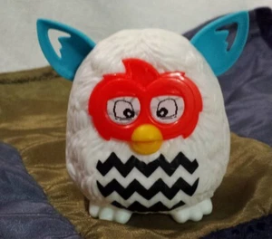 Hasbro McDonalds Happy Meal Toy Figure 2013 White FURBY 3" Tall Rattle Toy - Picture 1 of 7