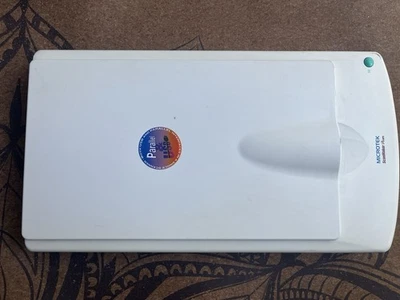Microtek ScanMaker V6UPL Flatbed Scanner FULLY FUNCTIONAL!! CLEAN SEE PICTURE!!! - Image 1 of 4