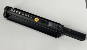 Godox LC500R mini RGB LED Light Stick w/ Barndoors – Excellent Condition - Picture 1 of 4
