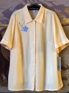 NWT City Blues by KORET 22W Blouse Shirt Short Sleeve Light Yellow Application - Picture 1 of 10