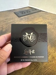 KVD LIGHT Lock-It Mattifying Finishing Powder Full Size 0.28 Oz Kat Von D - Picture 1 of 4