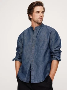 Camisa Banana Republic Relaxed-Fit Chambray NUEVA CON ETIQUETAS - GRANDE Azul Oscuro #747832 - Imagen 1 de 6