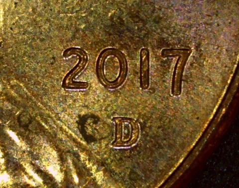 2017 D Lincoln Shield Cent Error Or What? Something Different Cover