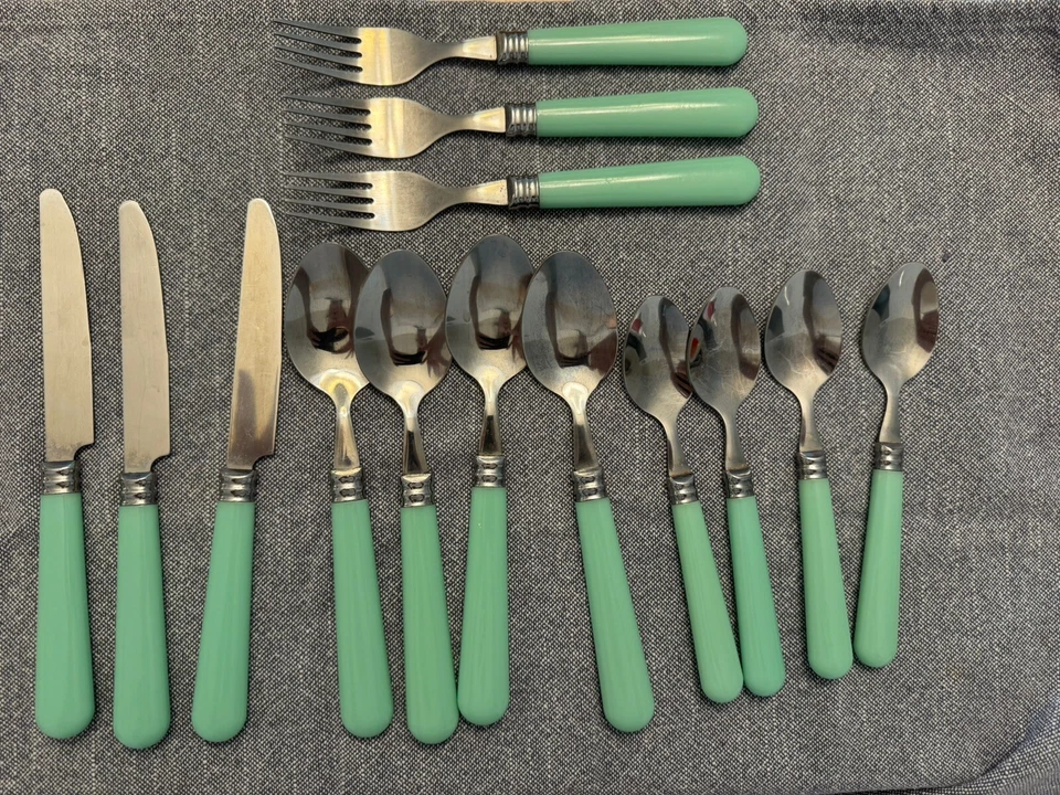 Juego de 15 piezas de cubiertos Godinger Foto 1 de 3