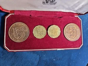 1964 JERSEY / UK - OFFICIAL PROOF SET (4) Coin - SHILLING (#20093) - Picture 1 of 11