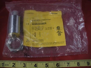 Turck Bi10U-M30-AP6X2-H1141 Näherungssensor 1636145 Sn 10mm 10-30vdc 200mA Neu - Bild 1 von 3