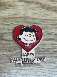 PEANUTS REFRIGERATOR MAGNET LUCY 1952 United Feature Syndicate - Picture 1 of 3