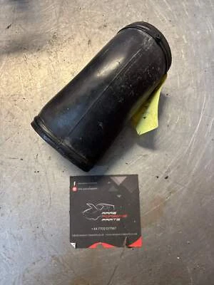 Tubo de admisión de aire Porsche 924 047133083D usado Foto 1 de 4