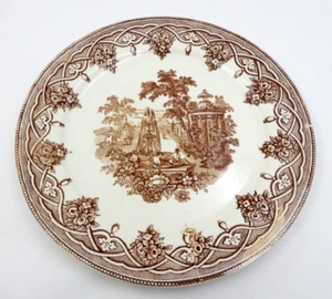 ANTIKE BRAUNE & WEISSE ""DAMEN AM FUNTAIN"" RIGA SIGNIERTE TRANSFERWARE-PLATTE - Bild 1 von 11