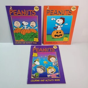 Peanuts Happy Halloween Mal- & Aktivitätsbücher (3 Stück) leicht ausreißende Seiten - Bild 1 von 16