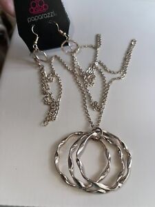 NEW Paparazzi LONG Bronze Double Circle Pendant Chain Necklace & Earrings Set