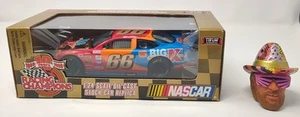 Darrell Waltrip #66 Big Kmart Racing Champions Maßstab 1:24 Gold Serie 1 von 4.999 - Bild 1 von 5